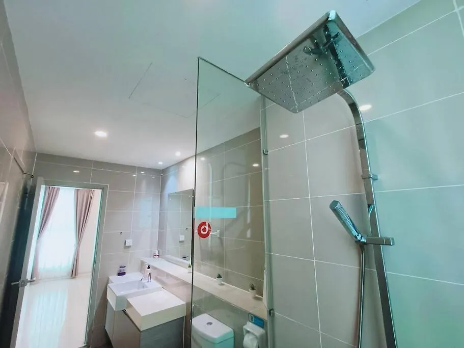 Owl Nest Suite' At Sutera Avenue Kota Kinabalu Maleisië